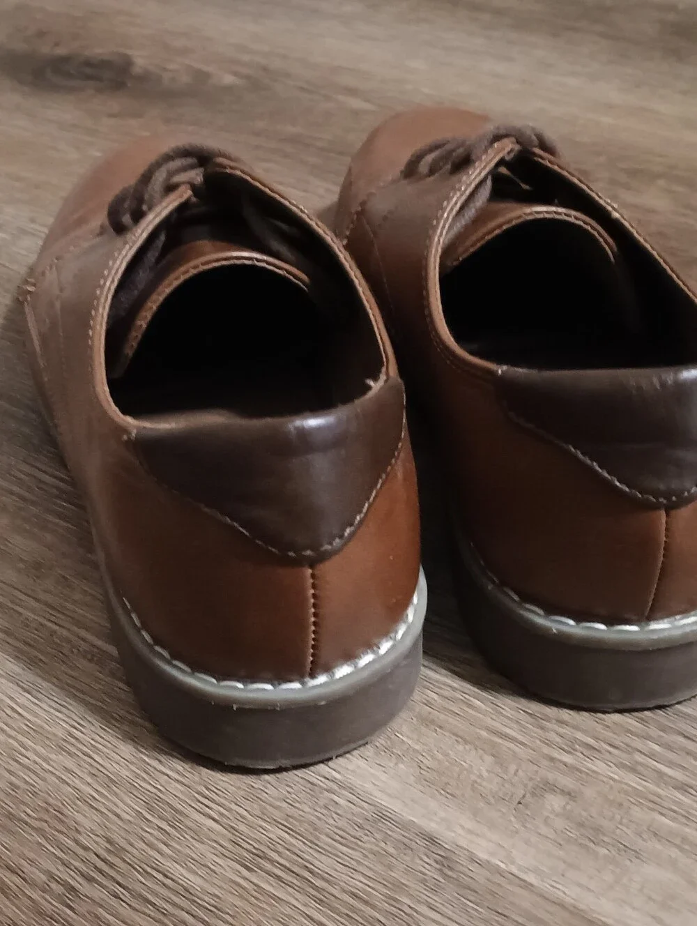 The Children’s Place Boys Brown Lace-Up Dress Shoes Size 6